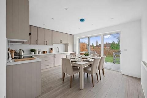 2 bedroom semi-detached house for sale, Lennard Road, Sevenoaks TN13