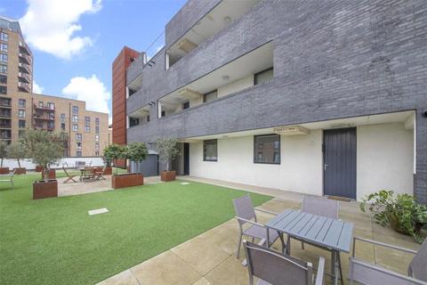 2 bedroom apartment to rent, Greenwich High Road, Greenwich, SE10