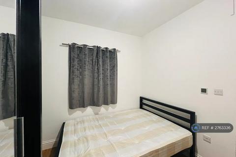 undefined, Park Avenue, Barking, IG11