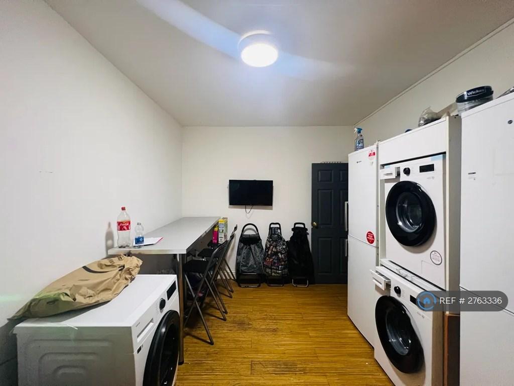 Kitchen Park 02