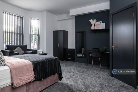 1 bedroom in a house share to rent, Huntingdon Road, Cambridge, CB3