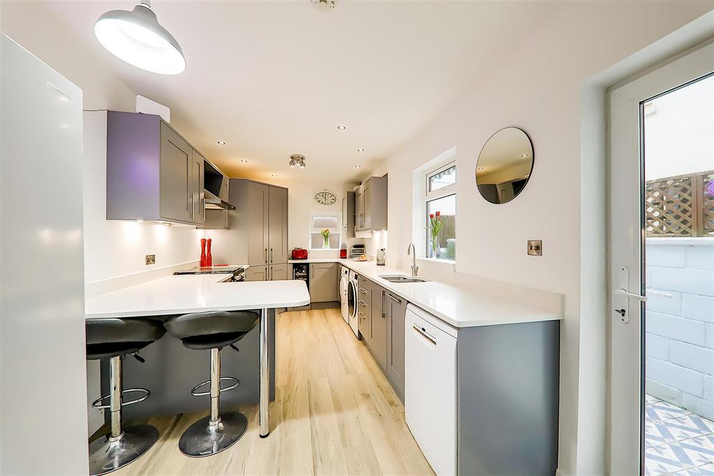 Kitchen/Breakfast Room