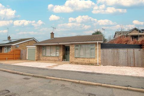 2 bedroom detached bungalow for sale, The Shrubbery, Chatteris