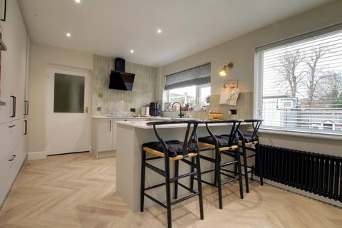 2 bedroom detached bungalow for sale, The Shrubbery, Chatteris
