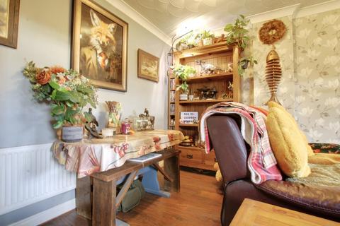2 bedroom end of terrace house for sale, Newgate Street, Doddington