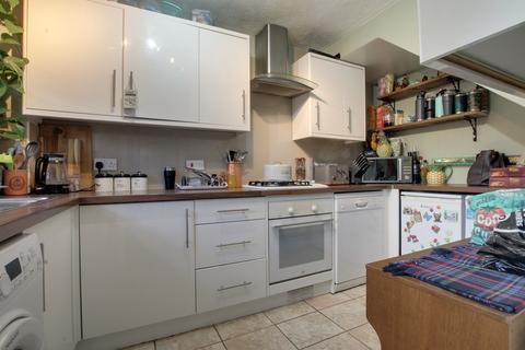 2 bedroom end of terrace house for sale, Newgate Street, Doddington