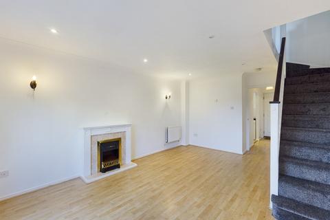 2 bedroom terraced house to rent, Regents Mews, Horley