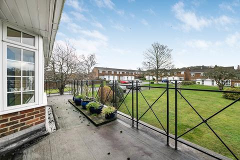 3 bedroom semi-detached house for sale, Ridge Langley , South Croydon