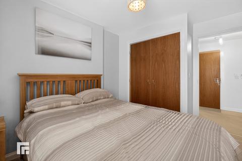 1 bedroom apartment for sale, Marseille House, Century Wharf, Cardiff