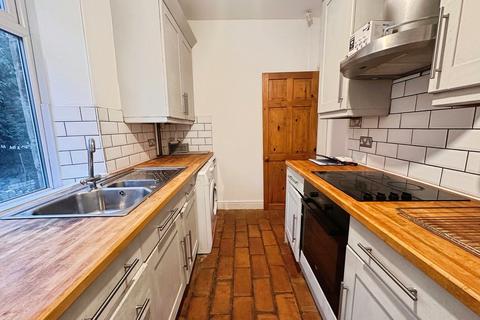 undefined, Woodbine Terrace, Leeds LS18
