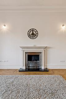 3 bedroom apartment to rent, Park Gate, Park, Glasgow