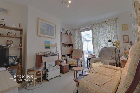 3 bedroom end of terrace house for sale, Greenford, UB6
