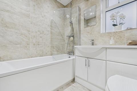 4 bedroom detached house for sale, Mulberry Close, Goldthorpe