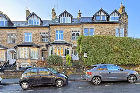 St Mary's Avenue, Harrogate