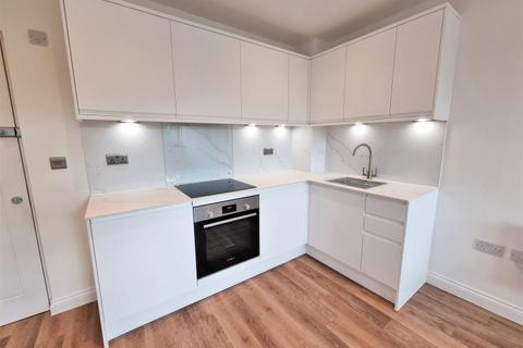 undefined, 31 Power Close, Guildford GU1