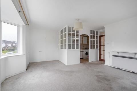 2 bedroom apartment for sale, 30 Canterbury Court, Dorking, Surrey