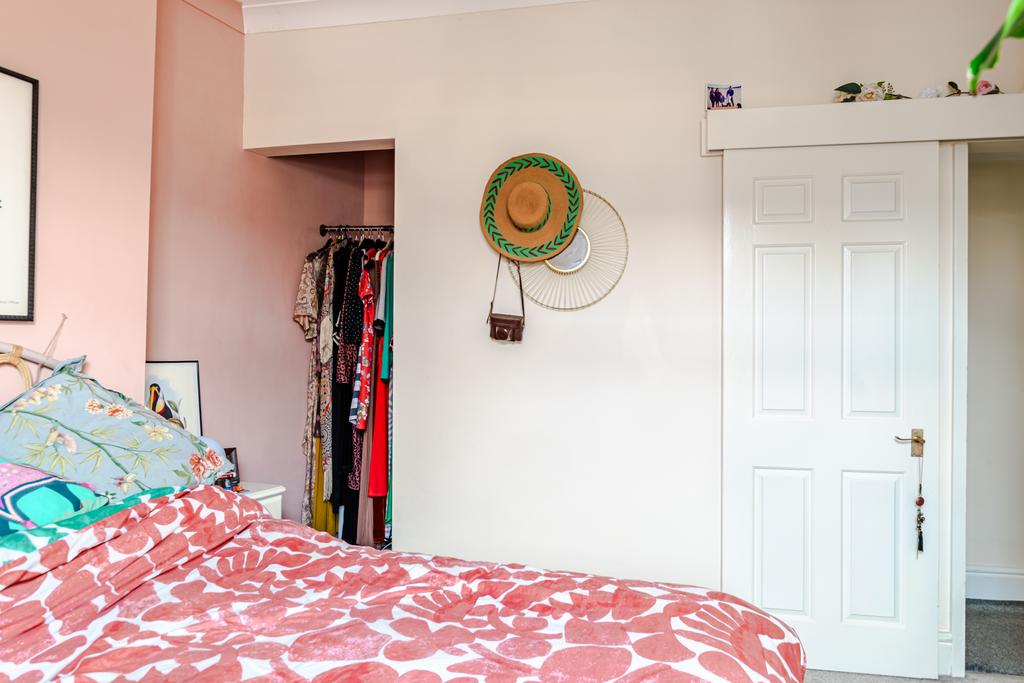 Bedroom1b