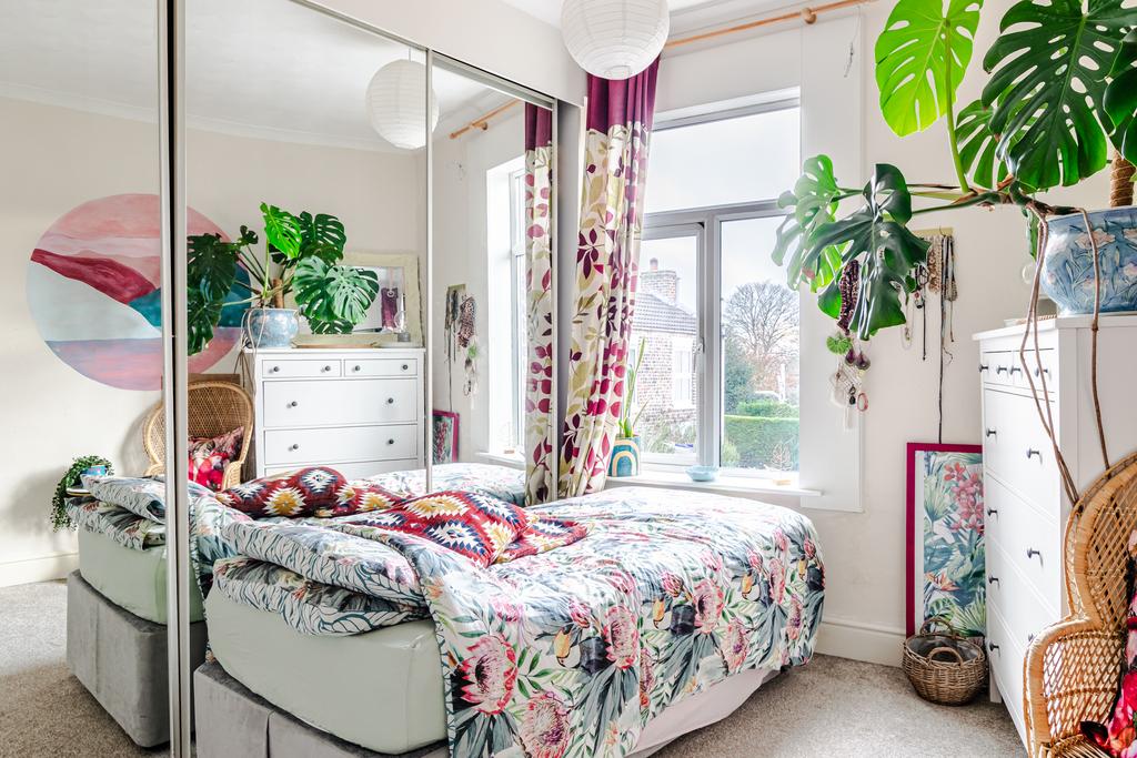 Bedroom2a