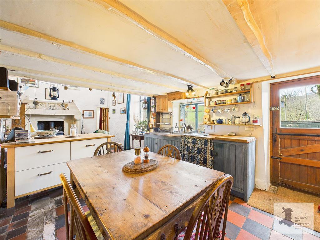 Kitchen area