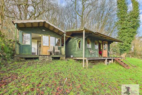 undefined, Tregroes, Llandysul