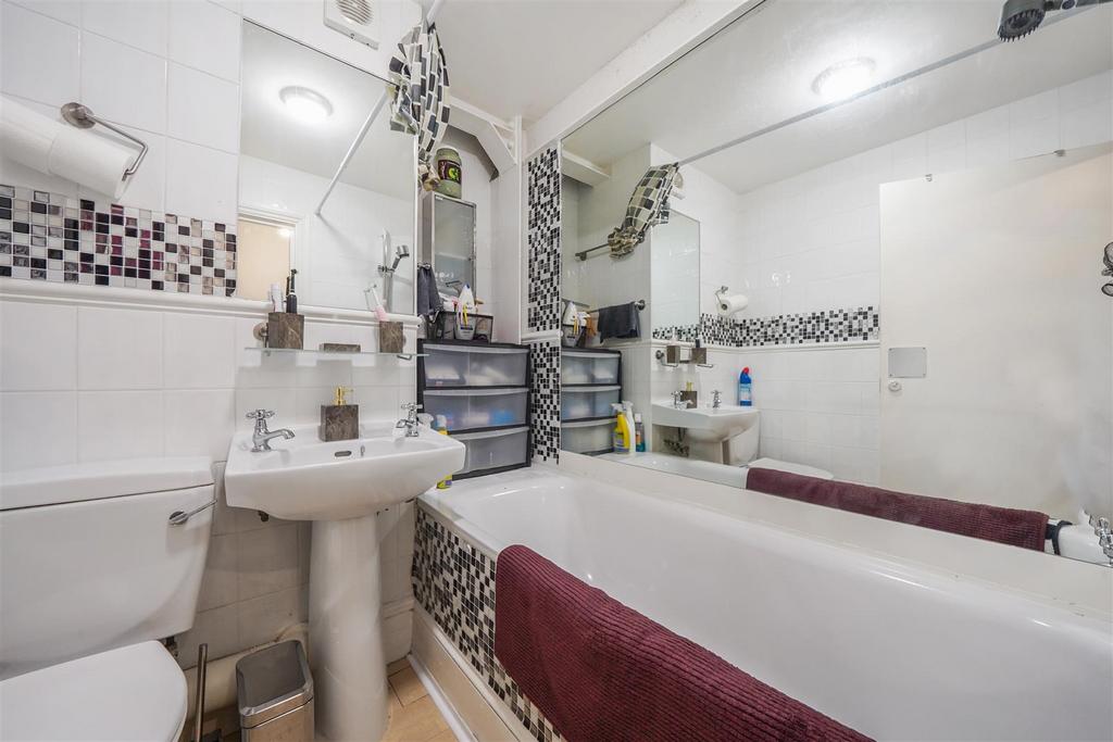 Flat 28, Silverdale House - q P6 K4r XHKD85e4yzn WRj.j