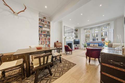 2 bedroom apartment to rent, Gunter Grove, Chelsea SW10