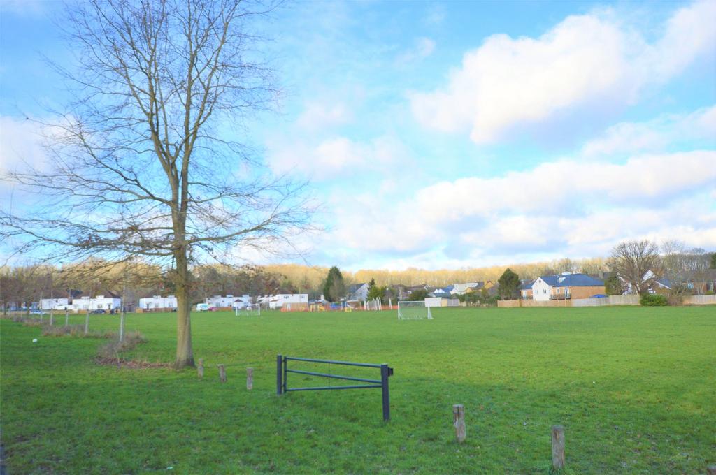 Park Opposite