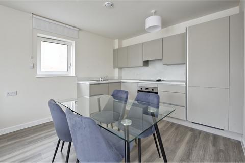 2 bedroom flat to rent, at Manchester, Snowdrop House  12, Springfield Drive SW17