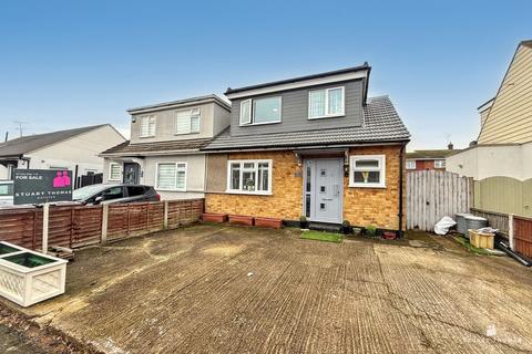 Greenways, Benfleet