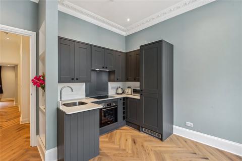 2 bedroom flat to rent, Bolingbroke Road, London, W14