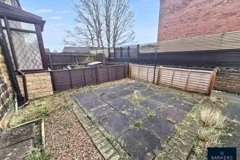 2 bedroom terraced house for sale, St. Johns View, Batley