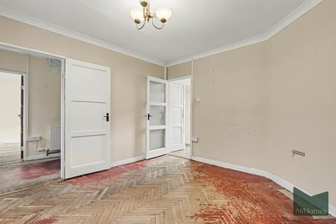 3 bedroom semi-detached house for sale, Southway, Whetstone, N20