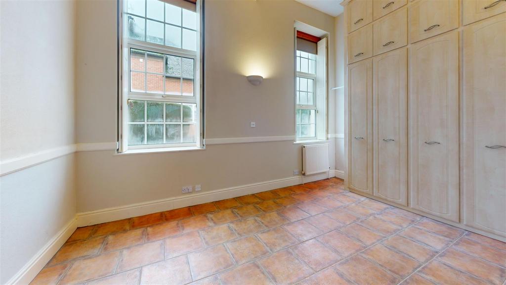 Apartment-N-Rowton-Court-Bedroom 1.jpg