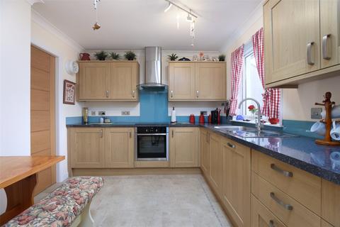 undefined, 24 Colenhaugh, Stormontfield, Perth, PH2
