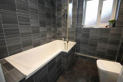 undefined, Grand Union Way, Eccles, M30