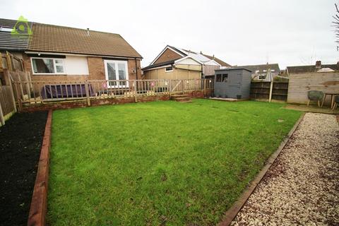 2 bedroom bungalow for sale, Cherrywood Avenue, Over Hulton, BL5 1HN