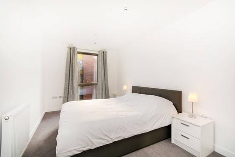 1 bedroom flat to rent, Nihill Place, Croydon, CR0