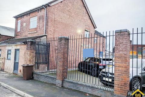 undefined, Williamson Street, Wolverhampton, West Midlands, WV3