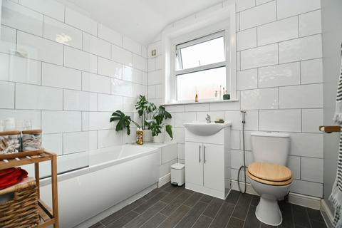 2 bedroom terraced house for sale, Langton Street, Salford, M6