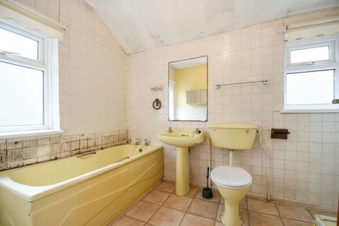 2 bedroom terraced house for sale, Rostherne Street, Salford, M6
