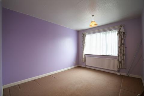 3 bedroom terraced house for sale, Kerrier Close, Eccles, M30