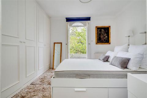 2 bedroom flat to rent, Ladbroke Grove, London W11