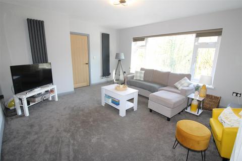 undefined, Pennar Close, Newbridge NP11