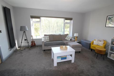 undefined, Pennar Close, Newbridge NP11