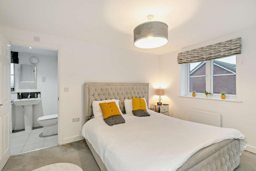 Main Bedroom