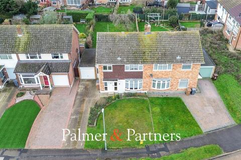 3 bedroom semi-detached house for sale - Millfields, Chelmsford CM1