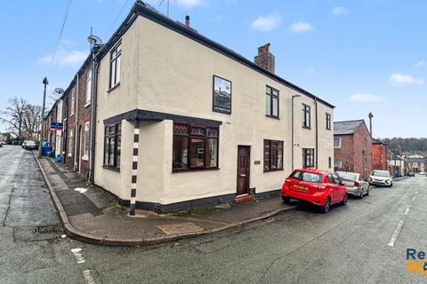 4 bedroom end of terrace house to rent, Newcastle, ST5