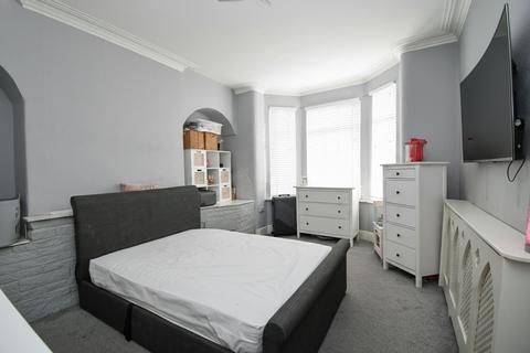 4 bedroom terraced house for sale, Barton Lane, Eccles, M30