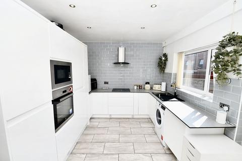 3 bedroom terraced house for sale, Langworthy Road, Salford, M6
