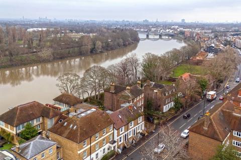 undefined, Mortlake High Street, London